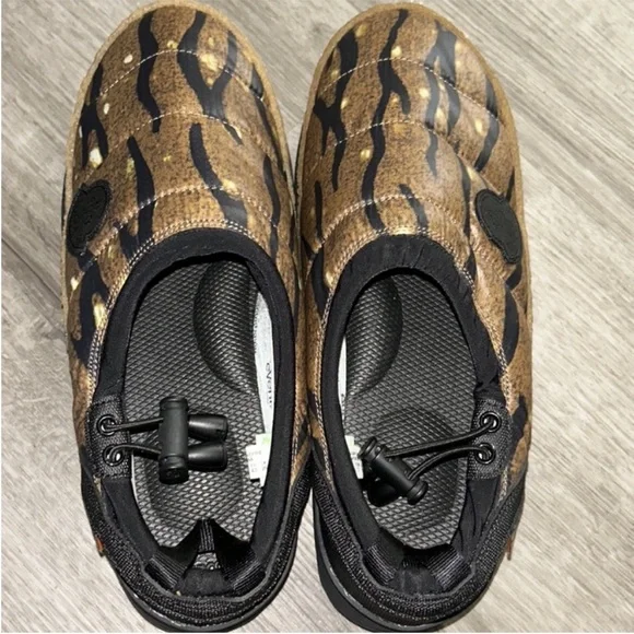 Authentic Moncler 1952 x Suicoke Quilted Pepper Loafer - Picture 9 of 14